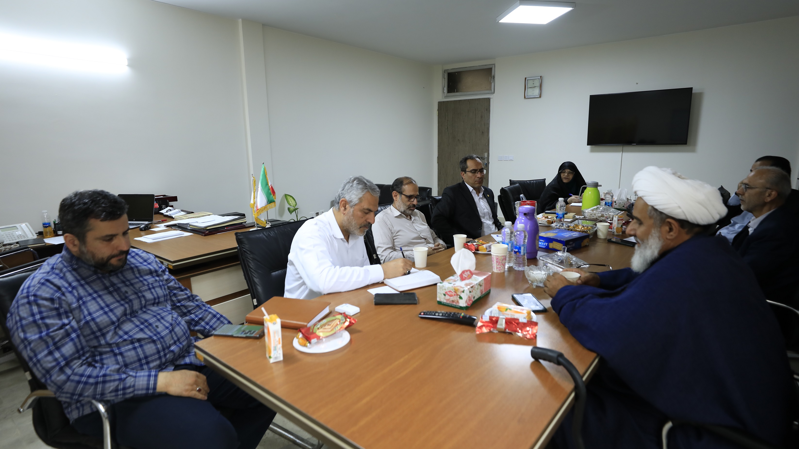 نشست هیأت رئیسه مجمع رهروان امر به معروف با دکتر میرشمسی برگزار شد
