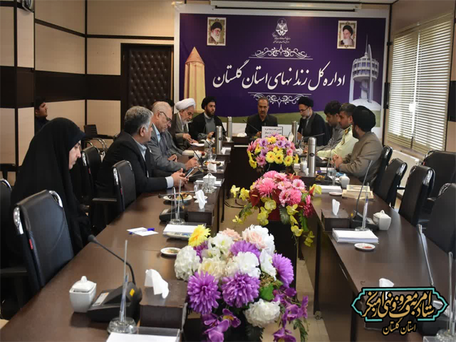 در مراسم اعطای احکام؛ معروف آزادی زندانیان است