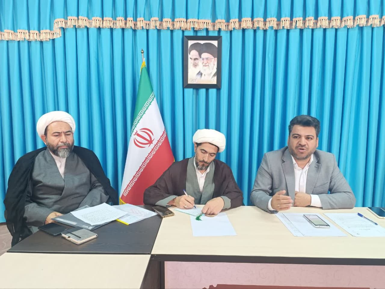  بررسی اولویت های تبلیغات محیطی سال جاری