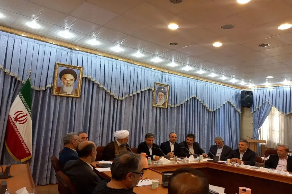 تسهیل و رفع موانع تولید مصداق جهاد است