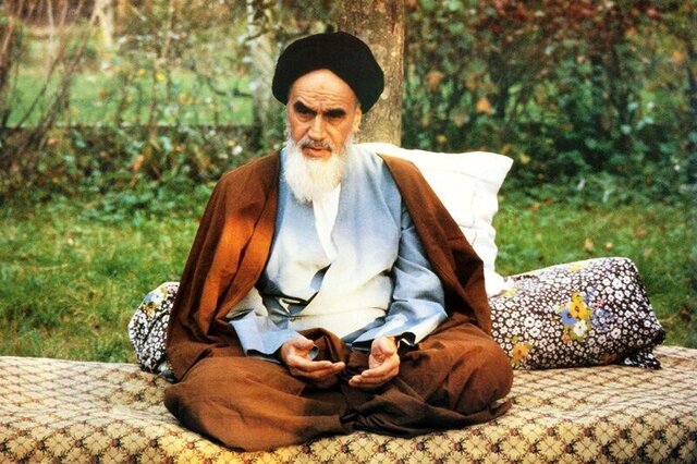 امام راحل ساده‌زیستی مدیران را نه فقط فضیلت اخلاقی بلکه یک ضرورت سیاسی و مدیریتی می‌دانستند
