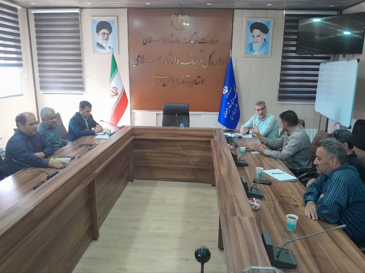 جلسه شورای امر به معروف و نهی از منکر اداره‌کل فرهنگ و ارشاد اسلامی استان آذربایجان غربی