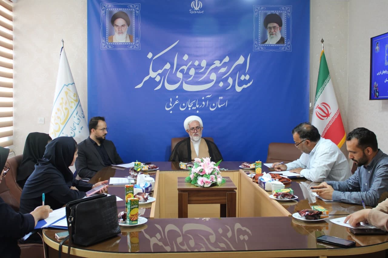 رسانه بزرگترین مطالبه‌گر مسئولان و دستگاه‌های اجرایی است و می‌تواند در اصلاح امور و اجرای درست معروفات نقش تعیین‌کننده‌ای ایفا کند 