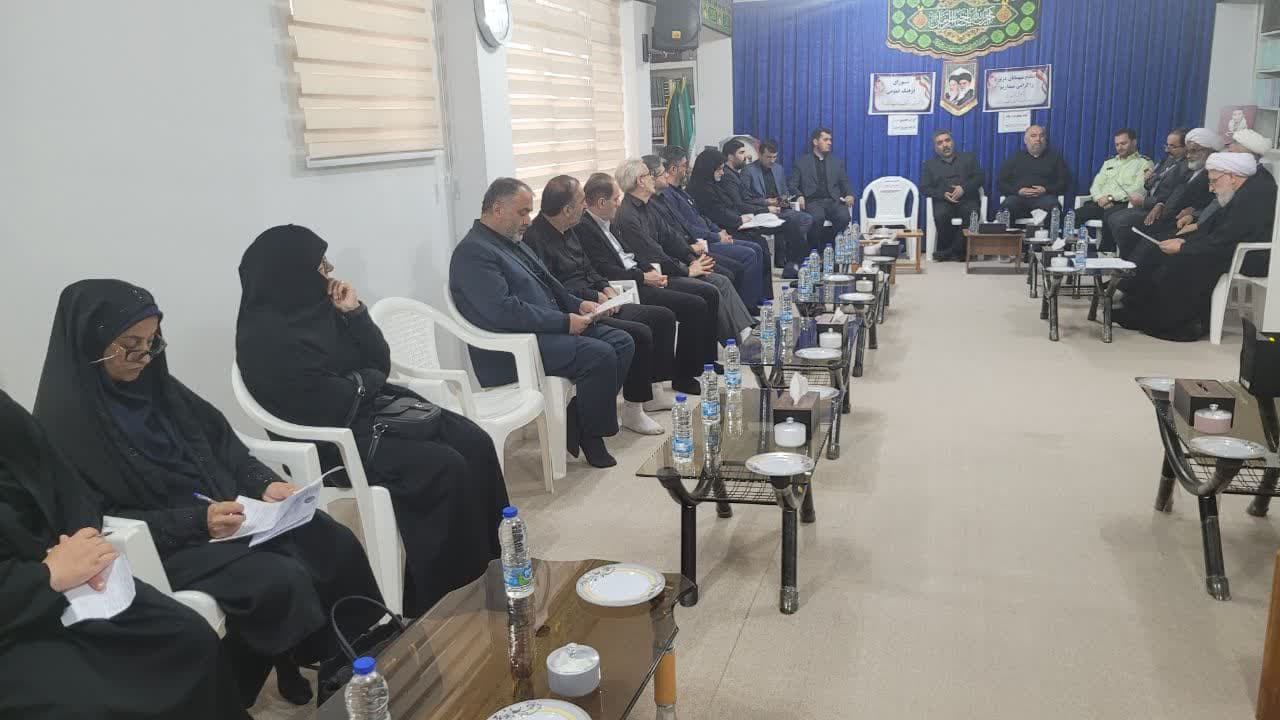 حضور دبیرستادامربه معروف ونهی ازمنکر درجلسه فرهنگ عمومی شهرستان  آستارا