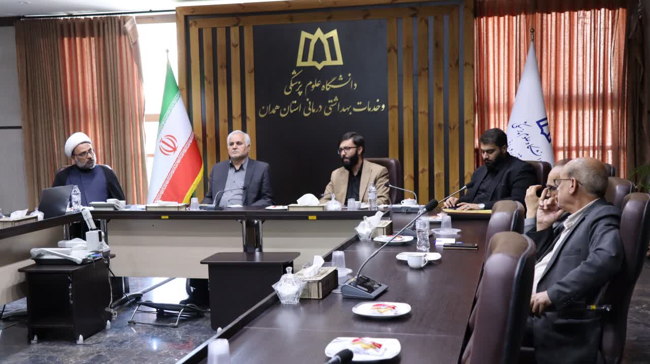 رسیدگی به مشکلات معیشتی کادر درمان، معروف تخصصی در دانشگاه علوم پزشکی