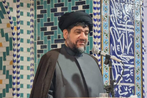 قانون کشف حجاب تلاشی برای عمل به فرهنگ بیگانه در جامعه ایرانی بود.