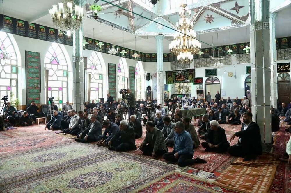 مسجد پیرعبدالملک در هفته امر به معروفترویج اخلاق و مسئولیت‌پذیری را در اولویت قرار داد