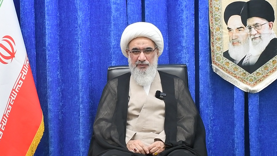 حضرت اباعبدالله الحسین (ع) به ما نشان داد که راه عبور از بحران‌ها امر به معروف است و نهی از منکر 