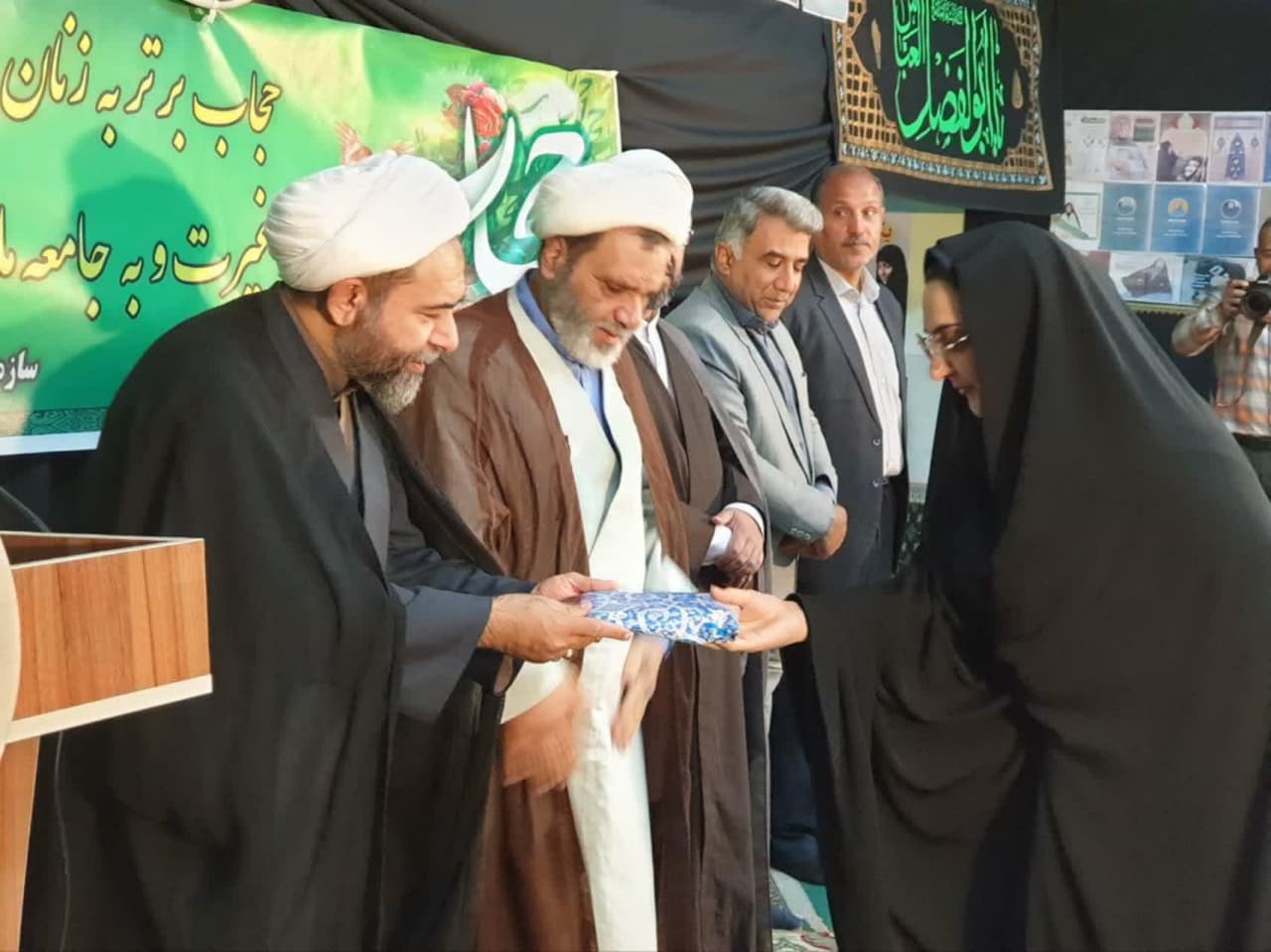 تقدیر از سفیران عفاف سازمان جهاد کشاورزی 