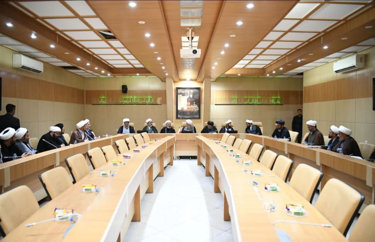 دیدار رئیس و دبیر ستاد امر به معروف و نهی از منکر استان فارس با رؤسای ستاد شهرستان ها