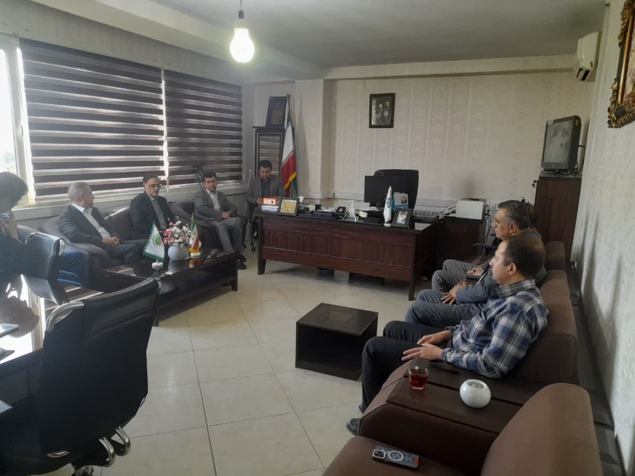 نشست جهاد تبیین در بانک توسعه تعاون کردستان برگزار شد/ تحلیل ابعاد جنگ ۱۲ روزه و نقش بصیرت ملی در مقابله با عملیات روانی دشمن