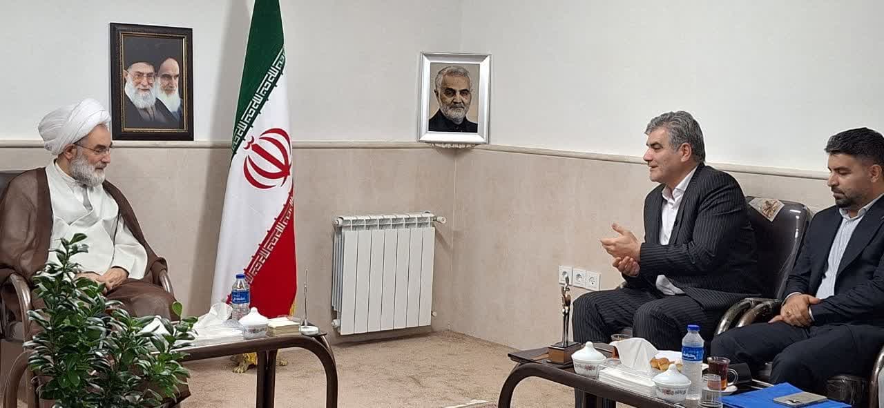 آیت الله فلاحتی با تأکید بر ضرورت اصلاحات جدی در نظام بانکی کشور، خواستار پایبندی بانک‌ها به چارچوب‌های معاملات اسلامی شد. 