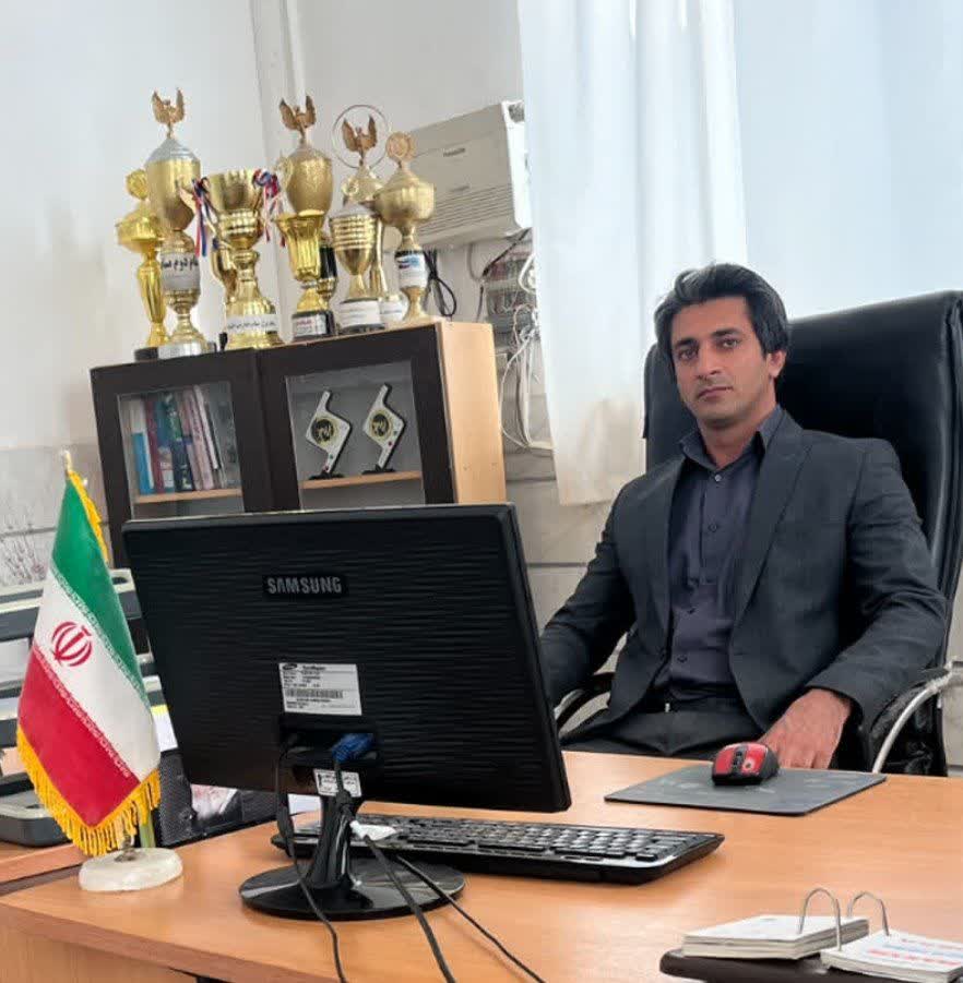 امر به معروف و نهی از منکر، وظیفه همگانی است.