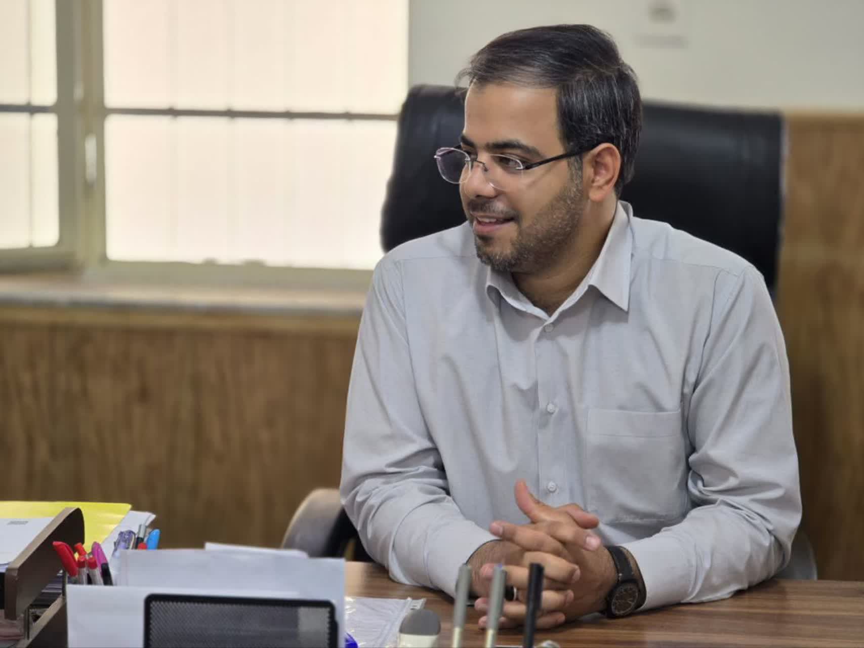 امر به معروف و نهی از منکر سبب احیای احکام دینی و تقرب به پرودگار می شود.
