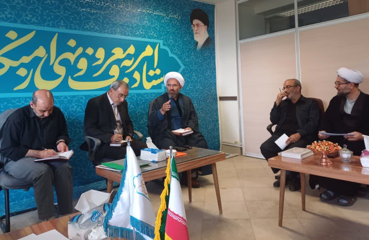 جلسه و نشست فصلی دبیران ستاد امر به معروف و نهی از منکر  شهرستان های  استان زنجان برگزار گردید.