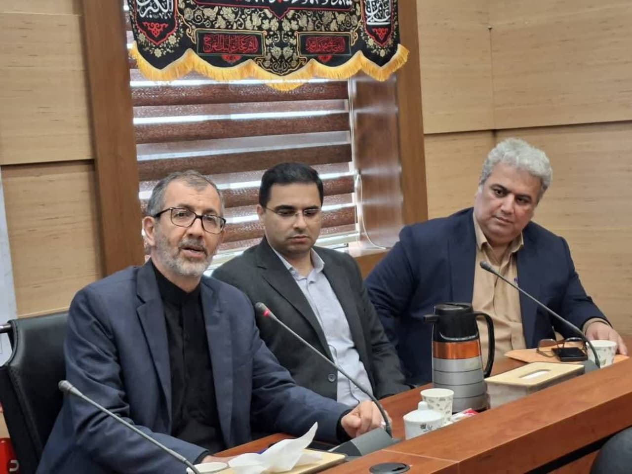 جلسه شورای امر به معروف و نهی از منکر اداره کل راه و شهرسازی در این دستگاه برگزار شد