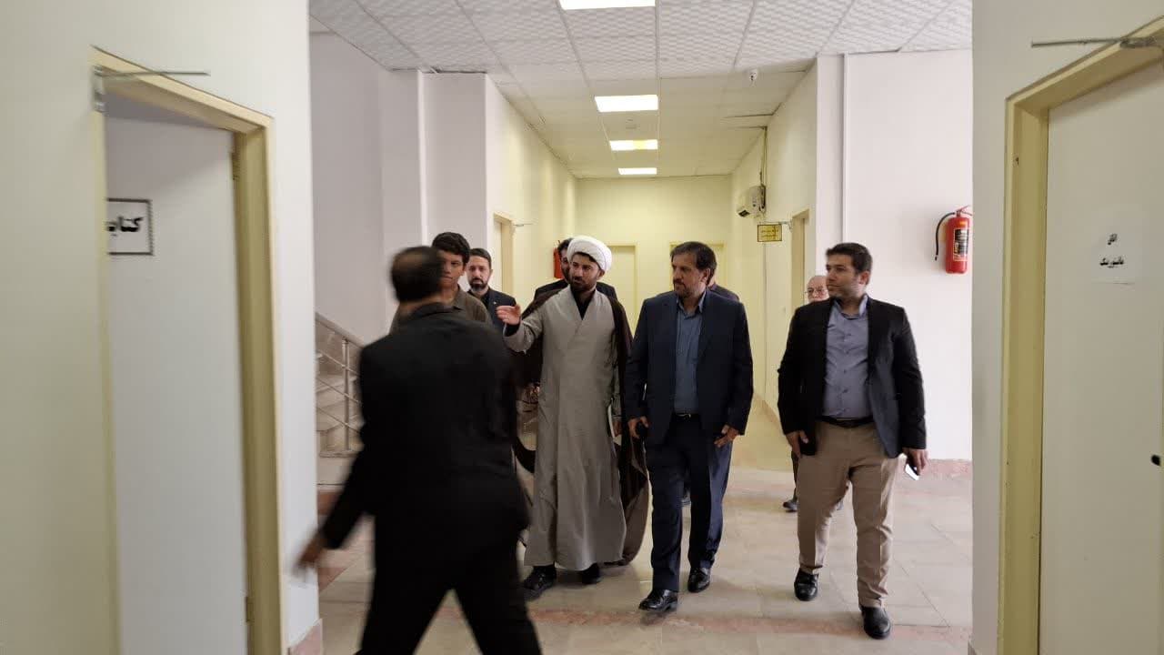 بازدید میدانی دکتر زهره ای از مجموعه ستاد امر به معروف و نهی از منکر لرستان انجام شد.