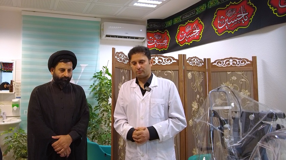  از دکتر یزدان پناه چشم پزشکی که کلینیک خود را سیاه پوش حسینی کرده است تقدیر به عمل آمد.