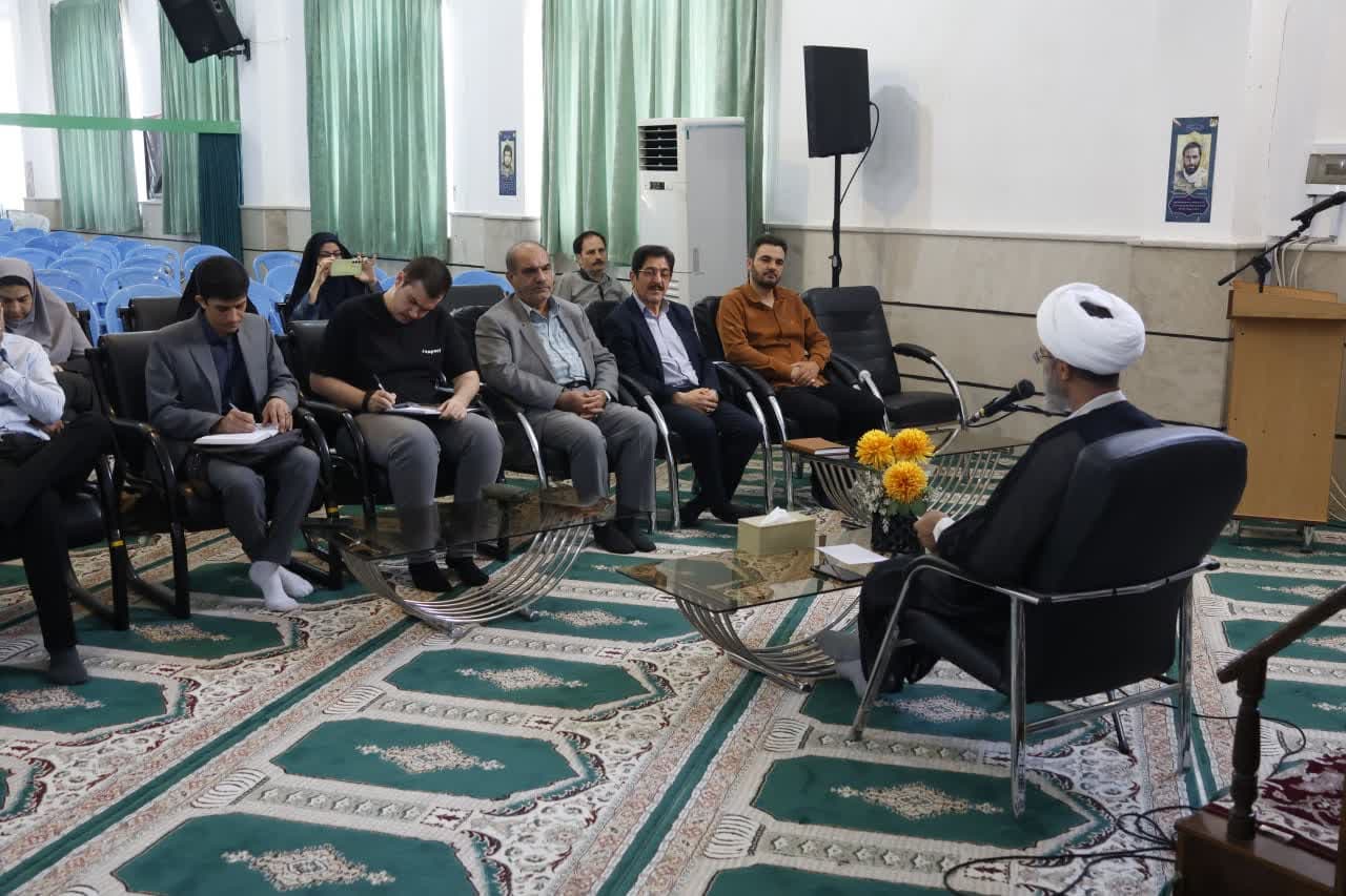 اخلاق خوب کارآمد تر است از عقاید خوب