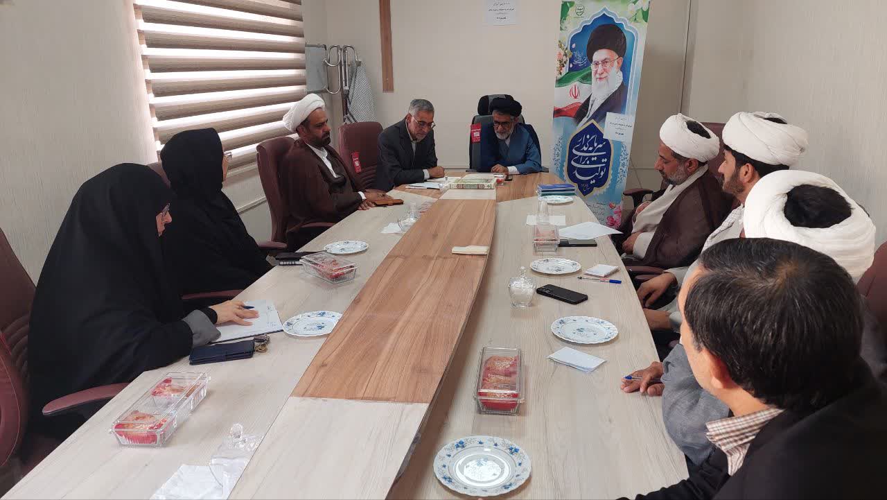 ساختارمندسازی و آموزش؛ کلید پویایی شوراهای امر به معروف در دستگاه‌های اجرایی
