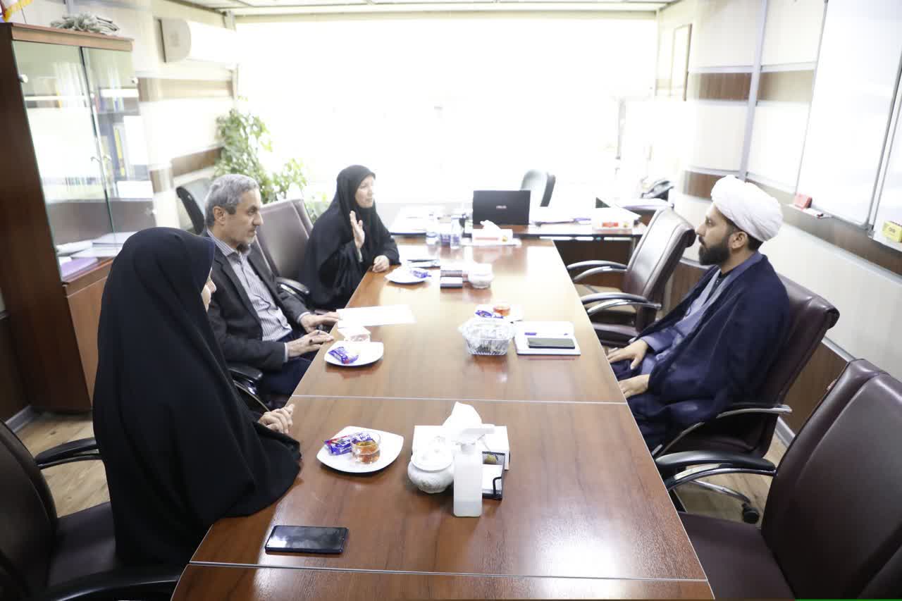 جلسه معاونت اجتماعی ستاد امر به معروف و نهی از منکر استان فارس با دبیر شورای امر به معروف و نهی از منکر دانشگاه علوم پزشکی شیراز برگزار شد