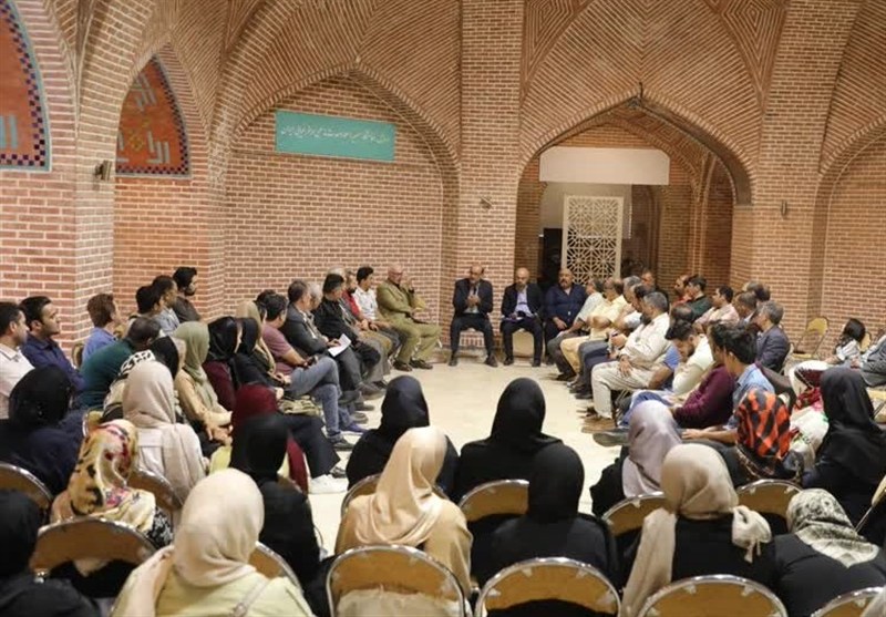 اصلی‌ترین دغدغه هنرمندان بازاریابی و فروش است 