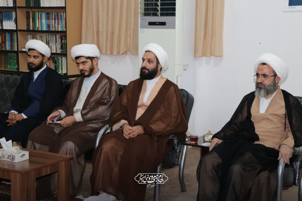 نشست دبیر ستاد امر به معروف ونهی از منکر استان البرز با دبیران شهرستان