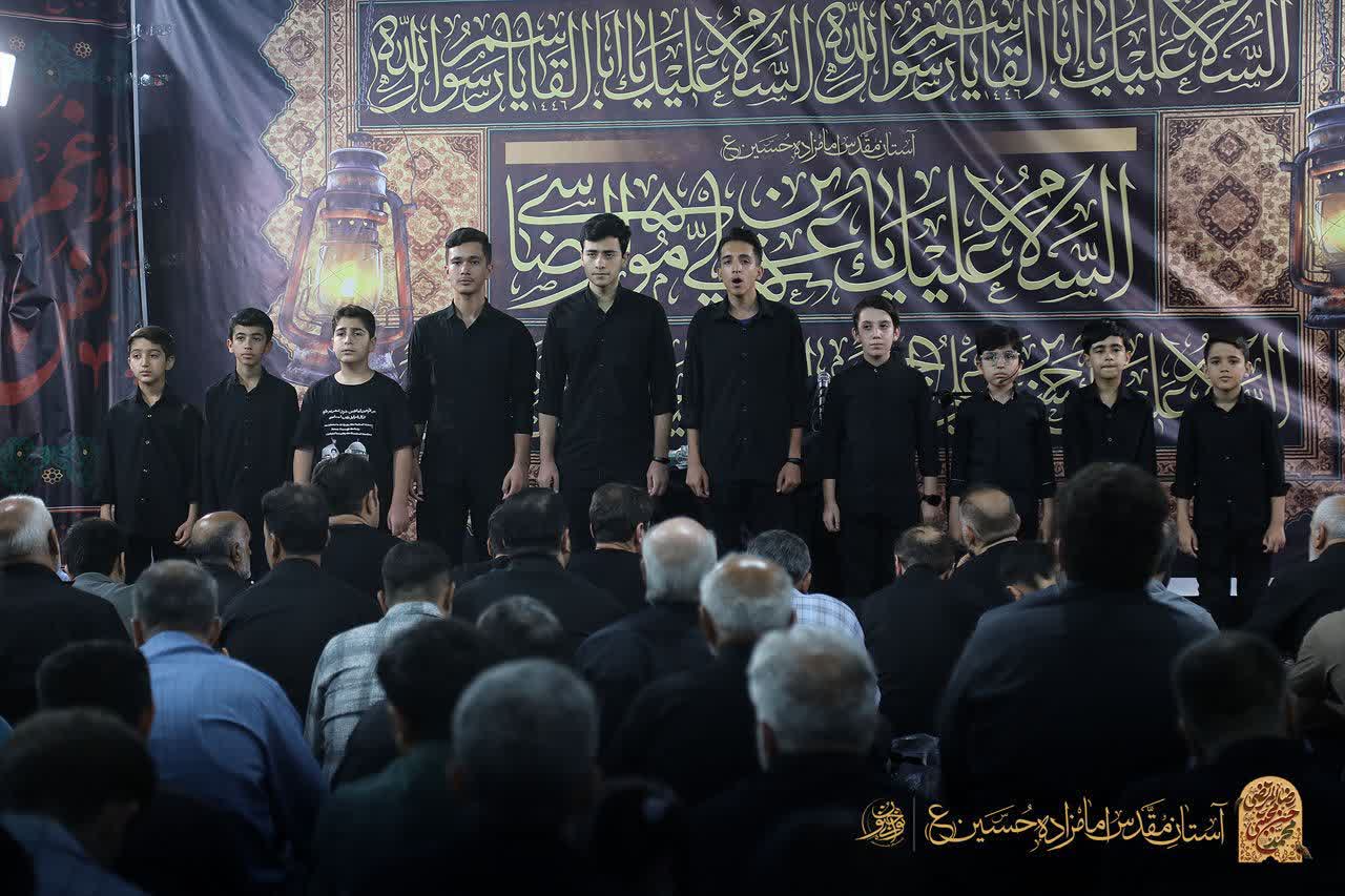 سومین شب جشنواره «خاتم» در آستانه مبارکه امامزاده حسین (ع) با موضوع «معرفت به کرامت اهل‌بیت (ع)»