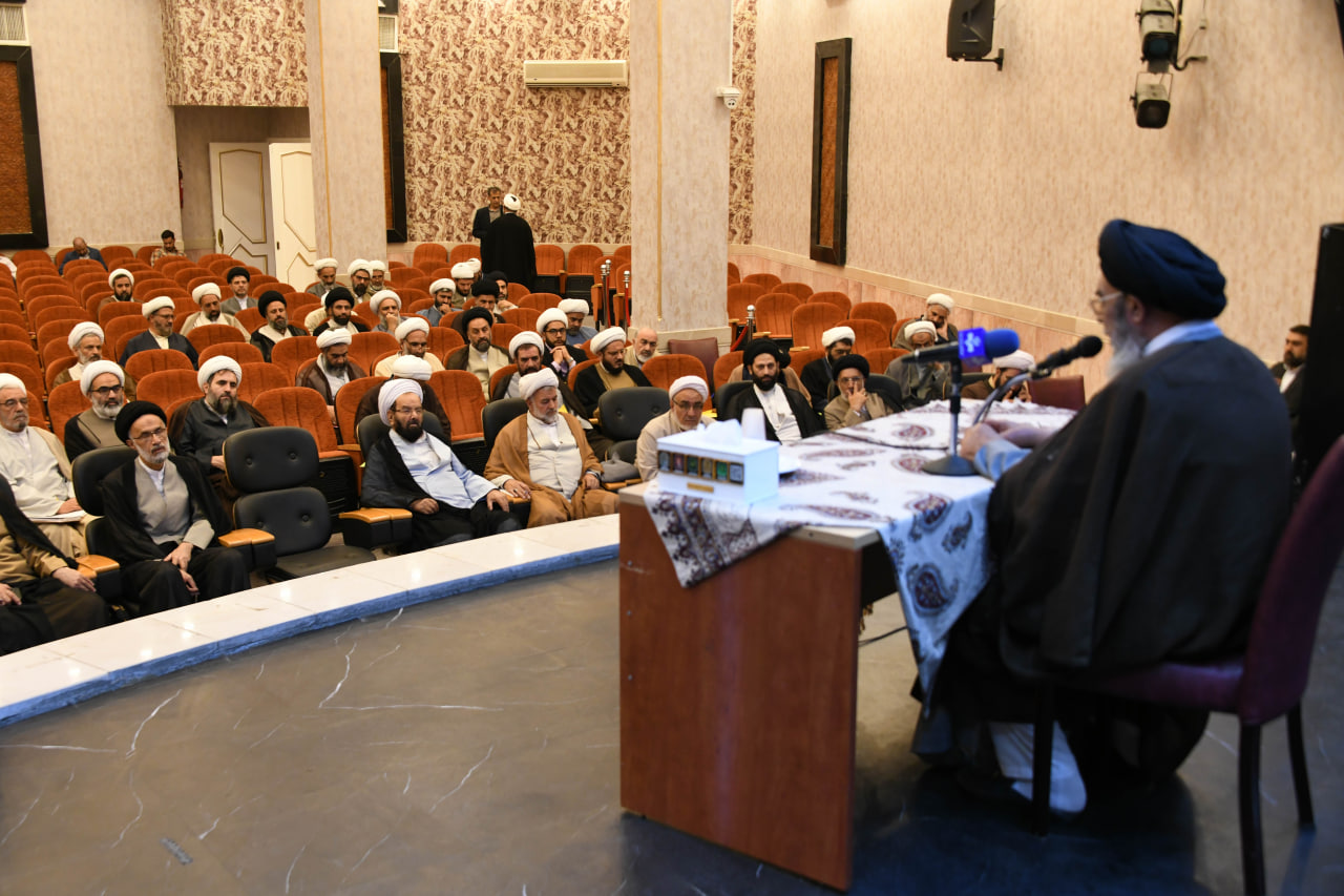 پیشرفت واقعی در استقلال و خوداتکایی است