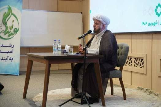 آیا هر نوع تربیتی به بالندگی فرد و جامعه منجر می شود؟