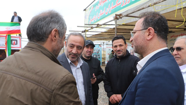 برگزاری همایش بزرگ پیاده‌روی خانواده به مناسبت هفته دفاع مقدس در اردبیل