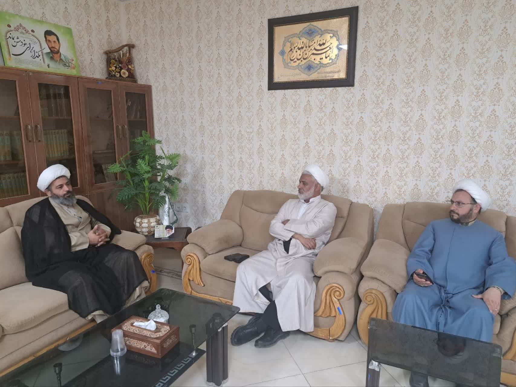 دبیر ستاد امر به معروف و نهی از منکر استان یزد با مدیرکل اوقاف و امور خیریه استان دیدار و گفتگو کرد