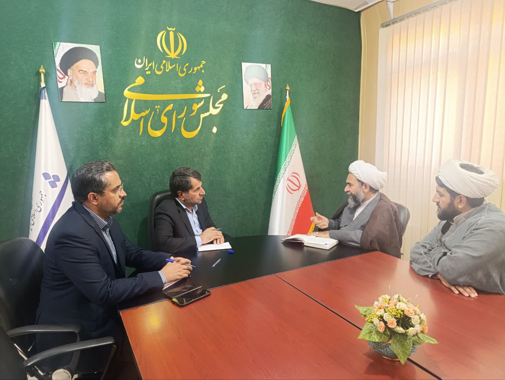 دیدار دبیر ستاد امر به معروف و نهی از منکر استان با نماینده مجلس