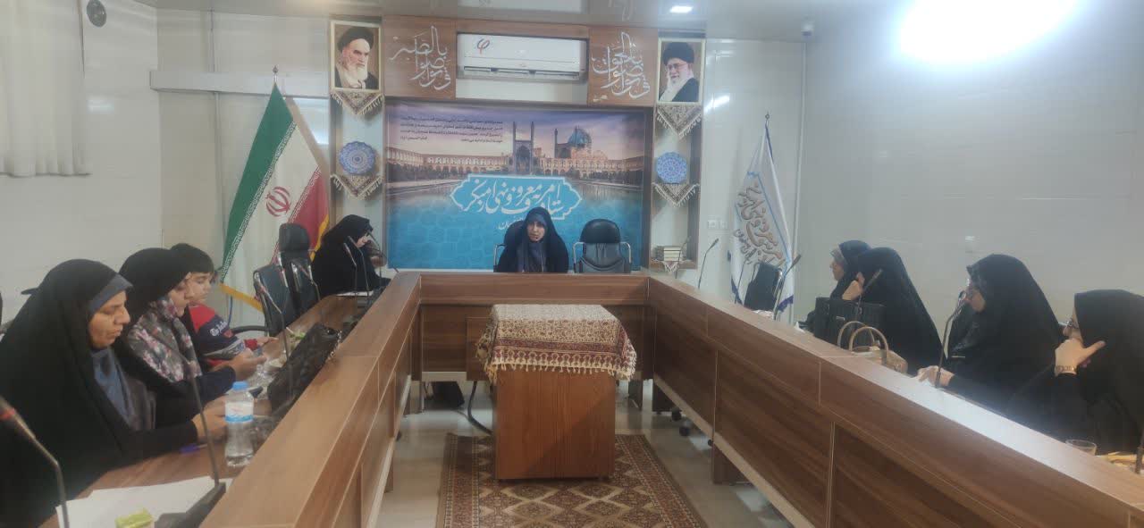 انسجام تشکل‌های مردمی، کلید ارتقای سلامت خانواده و جامعه است