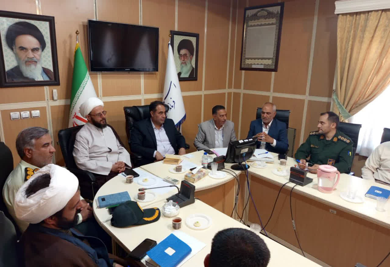 نشست شورای امر به معروف و نهی از منکر شهرستان زرند برگزار شد