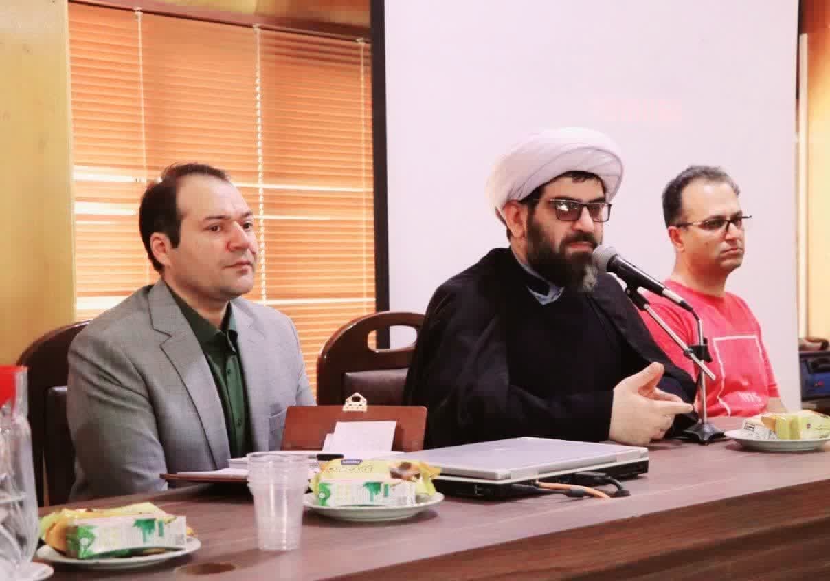  جلسه دبیرستاد امر به معروف سمنان، با جمعی از مسئولین اداره صمت و اتاق اصناف و روسای اتحادیه‌های اصناف استان 