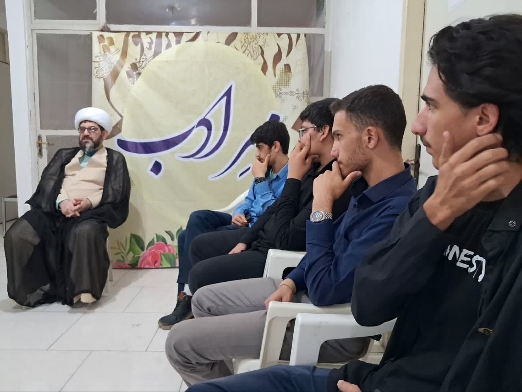 نشست برسی جنگ دوازده روزه و دفاع مقدس ۲