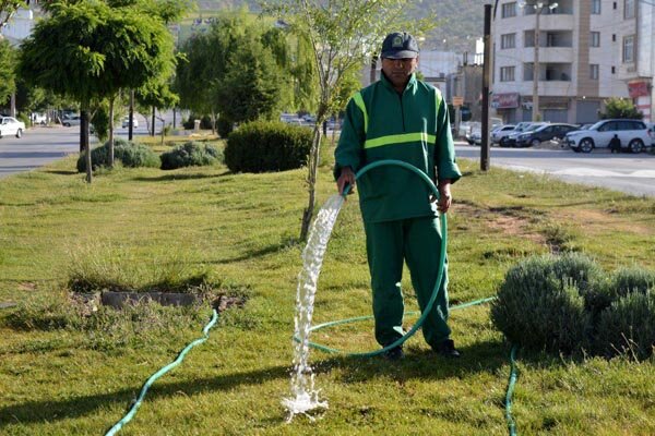 ۱۵ کارگر فضای سبز در گلبهار قربانی بحران مالی پیمانکار شدند