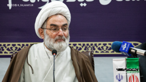 آیت الله فلاحتی در مورد تلاش‌های دشمنان برای ایجاد ناامیدی در جامعه هشدار داد و تاکید کرد که ابتدا باید خودمان به توانایی‌های خود ایمان داشته باشیم 