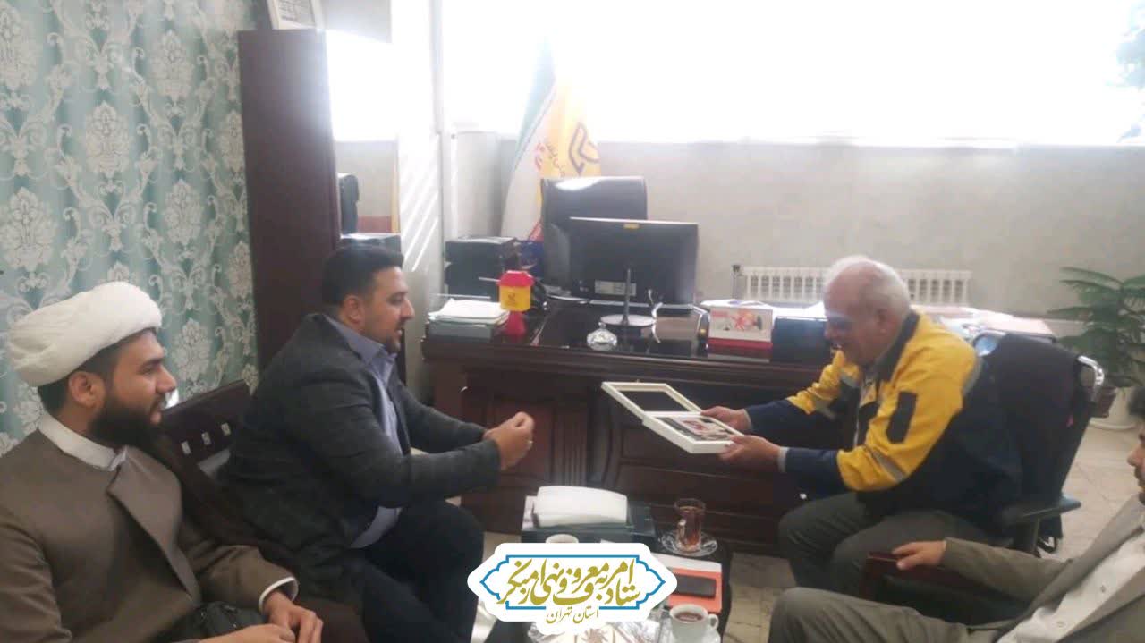 دیدار مسئولین ستاد امر به معروف و نهی از منکر استان تهران با مدیرکل پست استان