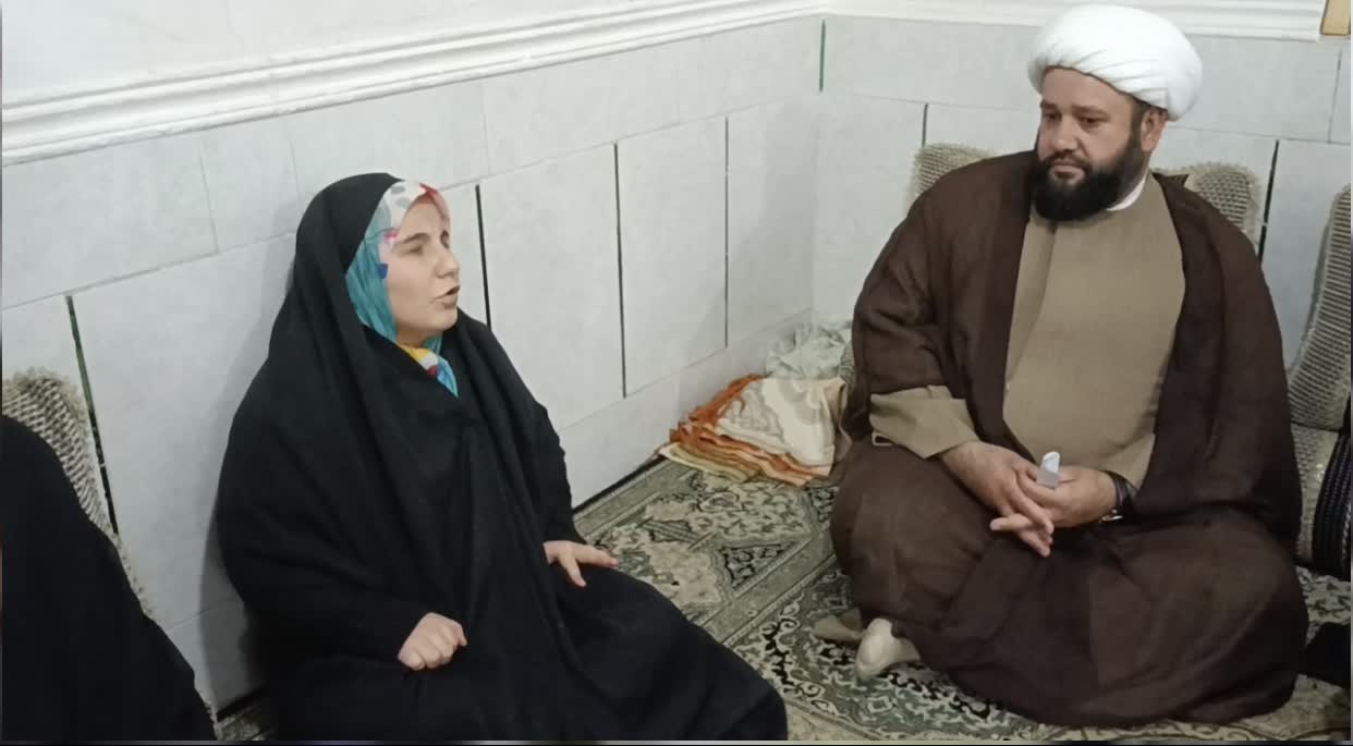 از همت والا و مجاهدت بانوی هم استانی که با وجود محرومیت از نعمت بینایی، به قله حفظ کل قرآن نائل آمده‌اند، تقدیر کرد.