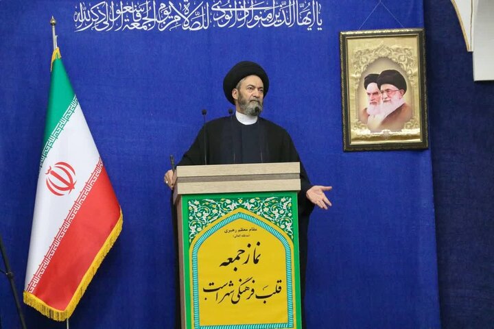 عدم حضور ایران در اجلاسیه شرم الشیخ مصداق بارز عزت مداری بود