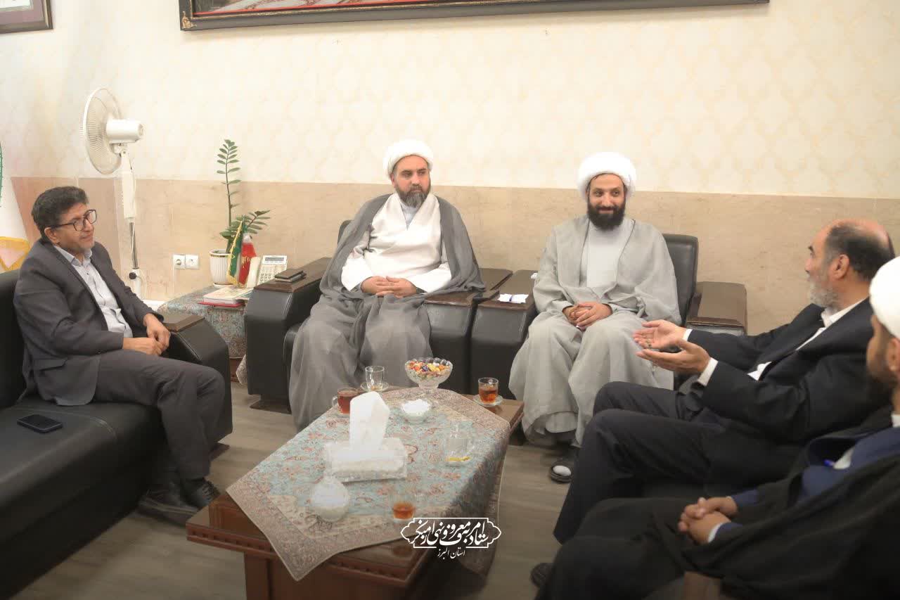 دیدار دکتر مردانیان و حجت الاسلام تاتلاری با مدیرکل فرهنگ و ارشاد اسلامی استان