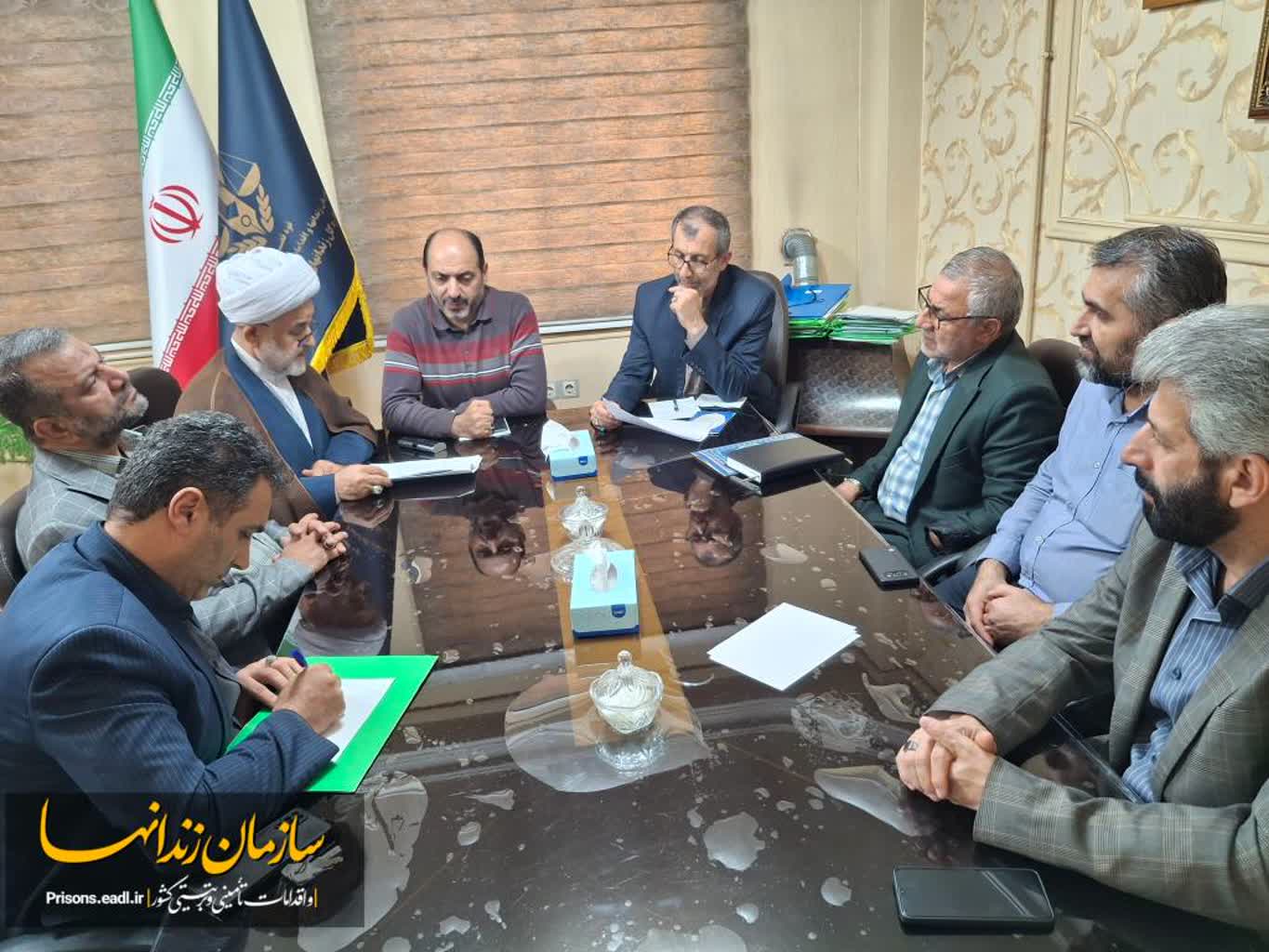 تأکید بر ترویج فرهنگ امر به معروف و نهی از منکر در میان کارکنان، مددجویان و سربازان زندان‌های گیلان 