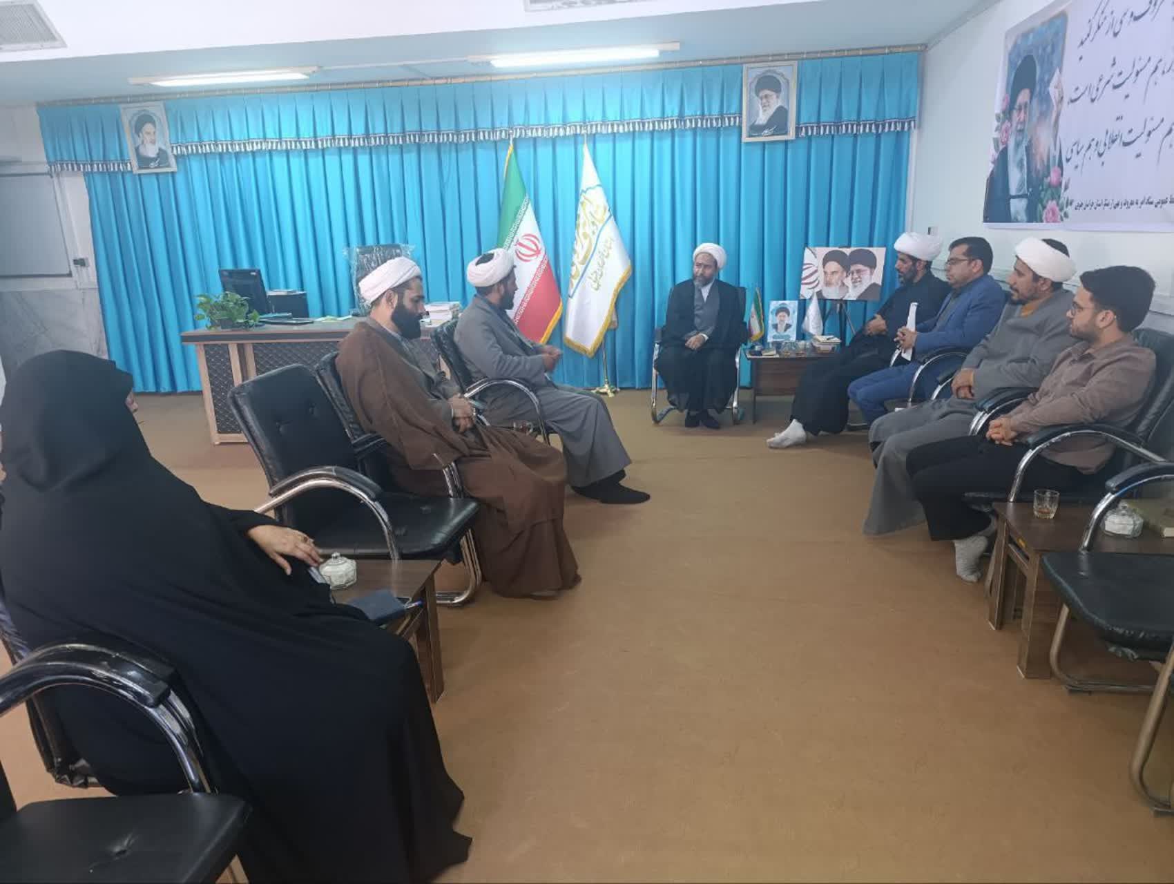 جلسه داخلی دبیر، معاونین و کارکنان ستاد امر به معروف و نهی از منکر استان 