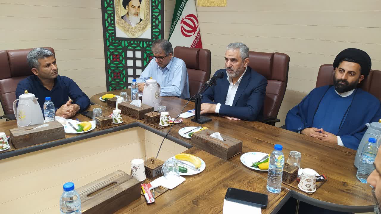 مجموعه های نظارتی با تبادل اطلاعات و انتقال موضوعات به همدیگر در راستای اصلاح ساختار می‌توانند موثر باشند. 