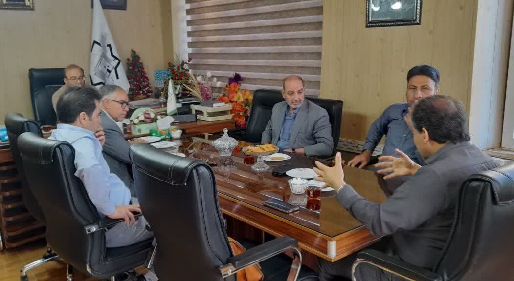 دیدار دبیر ستاد امر به معروف و نهی از منکر شهرستان خدابنده و شهردار قیدار.