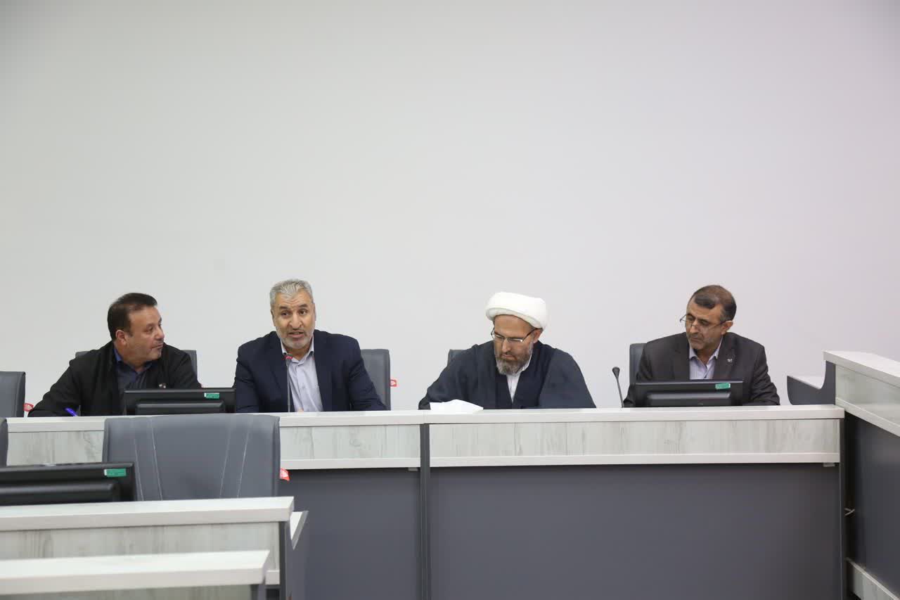 زیست شبانه در زنجان مهمترین بستر تحقق ناهنجاری‌های اجتماعی.