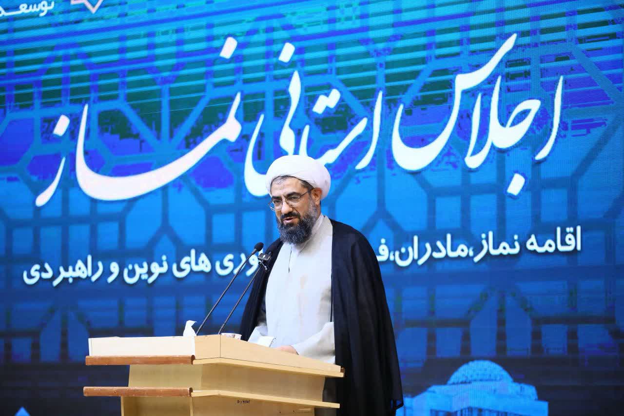 مادران محور اصلی تربیت در جامعه اسلامی هستند