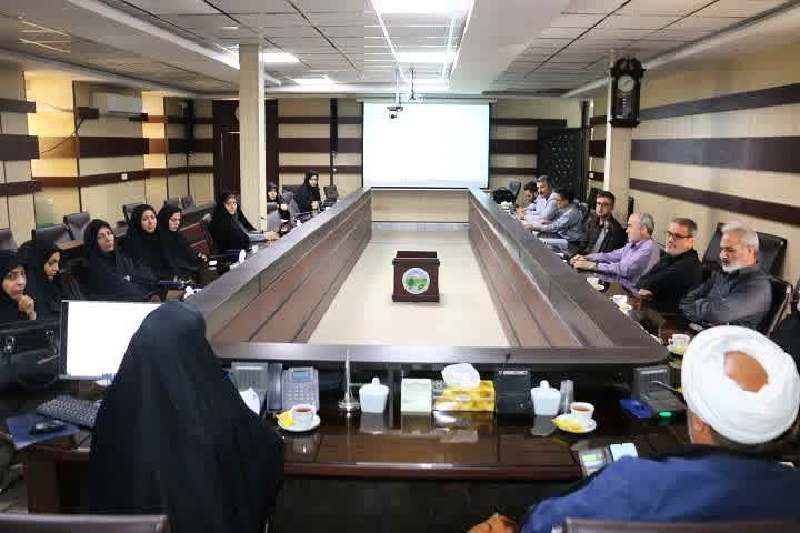 برگزاری دوره‌های آموزشی «حیا و سلامت روان» و «امر به معروف و نهی از منکر» ویژه کارکنان دستگاه‌های اجرایی و درمانی در قم